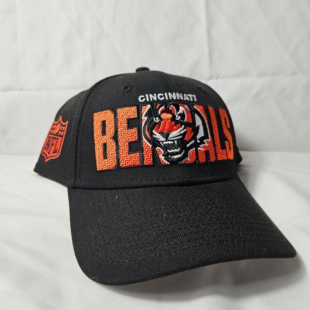 Cincinnati Bengals New Era 9FORTY Snapback Hat Black Orange Tiger Logo NFL New
